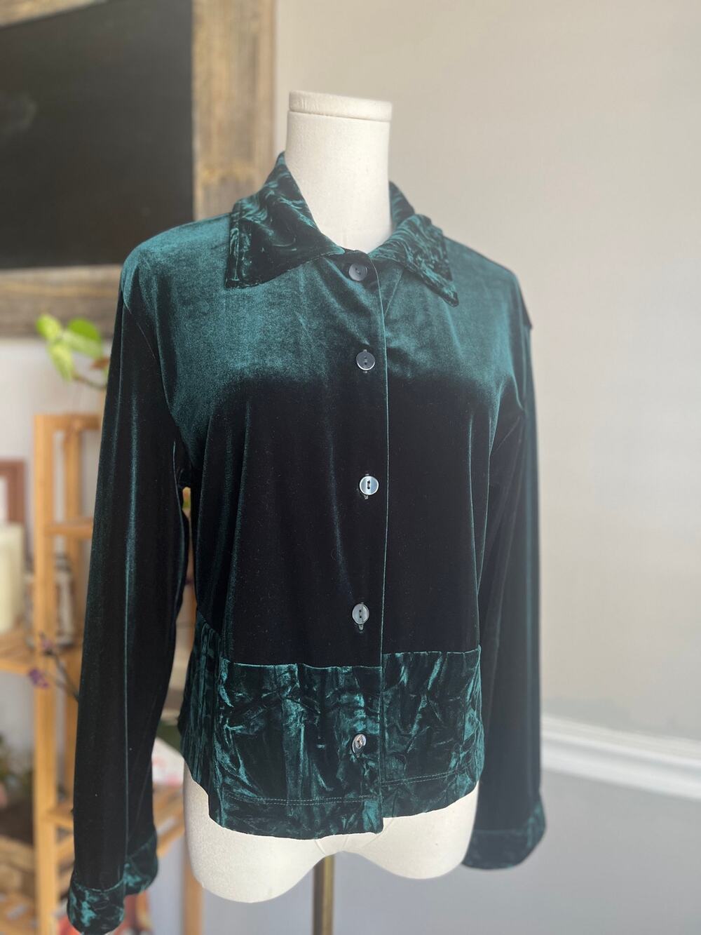 Vintage 90s Green Velvet Blouse Button Front Collared Size Medium